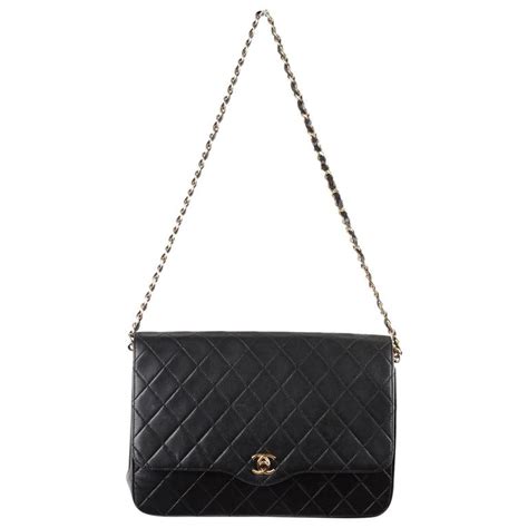 Chanel 80s Black Vintage Shoulder Bag 